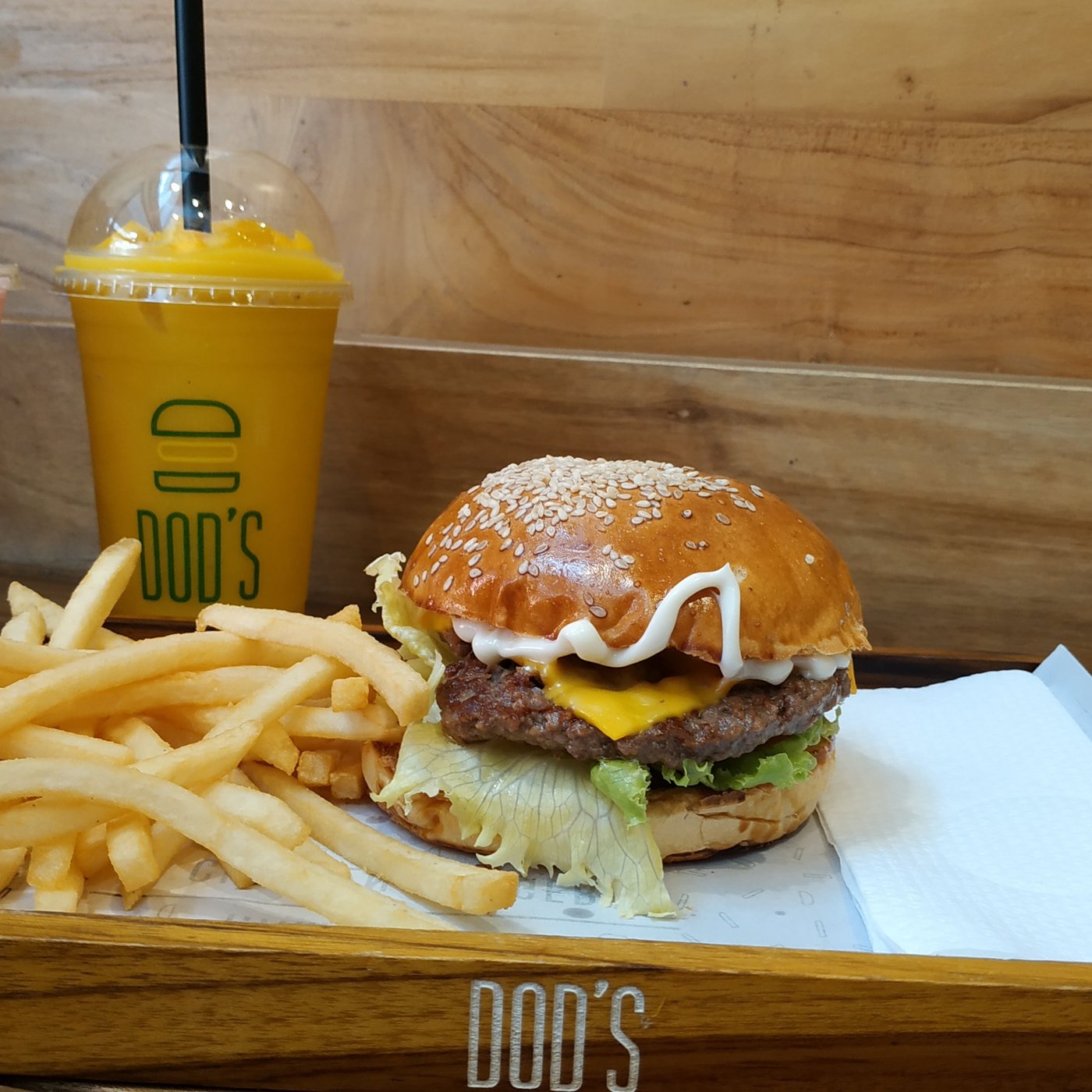 DODS BURGER KUTA SQUARE - Restaurant Reviews, Photos & Phone Number - Tripadvisor