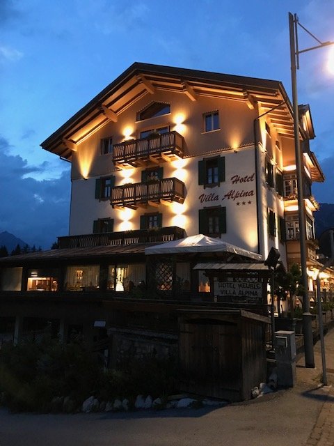 Hotel photo 1 of Villa Alpina.