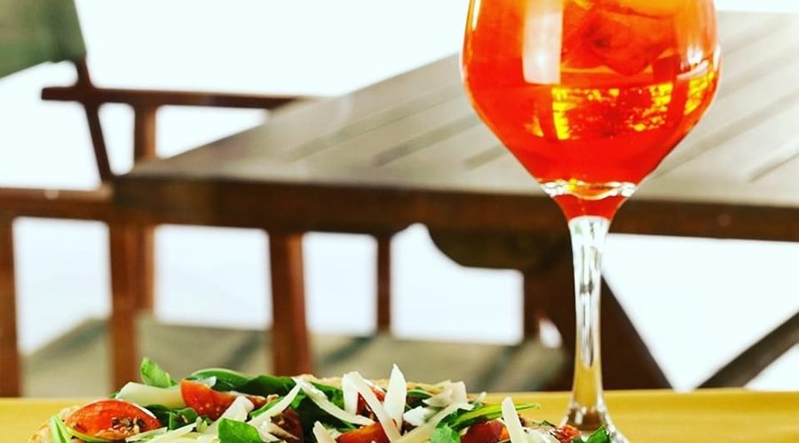 Spritz Aperol e bruschetta