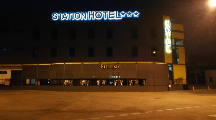 Station Hotel