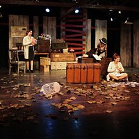 ΤΡΕΙΣ ΑΔΕΡΦΕΣ του Anton Chekhov Μετάφραση - Σκηνοθεσία: Γλυκερία Καλαϊτζή Παραγωγή: Passatempo / Θέατρο Τ Πρώτη παράσταση: 24 Μαρτίου 2011