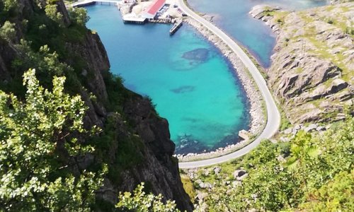 Festvagtind Hike