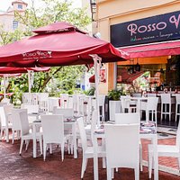 Rosso Vino
Complete with an al fresco bar and outdoor seating, the restaurant has a capacity of 100 pax. Feel at home in the cozy interiors, decorated to represent our rustic Italy, or relax the by tree-lined sidewalk of Robertson Quay. Our place is suitable for dinner parties, corporate events or celebrations. Write to us and we’ll get you sorted.
