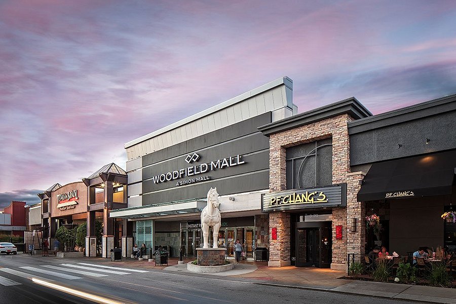 Woodfield Mall image