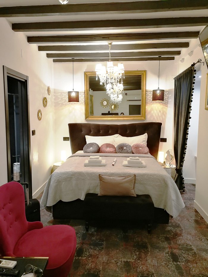 B&B Apartments and Studios Lanii B&B Apartments and Studios Lanii