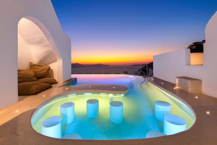 Ultimate Greek Island Getaway: Discover the Top 11 Cave Hotels in Santorini with Swim-Up Pool Views (2024) - Astarte Suites Hotel amenities and personalized service