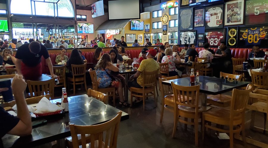 Dog House Grill