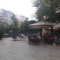 Bela praça!