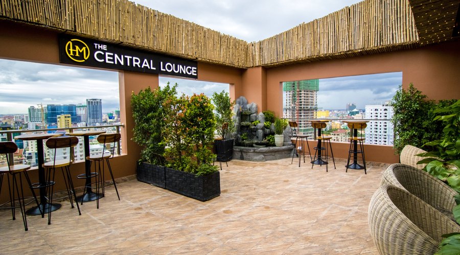 Skybar Outdoor Area