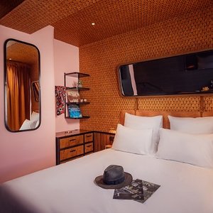 Dave Levinsky - Son Of A Brown, hotel in Tel Aviv