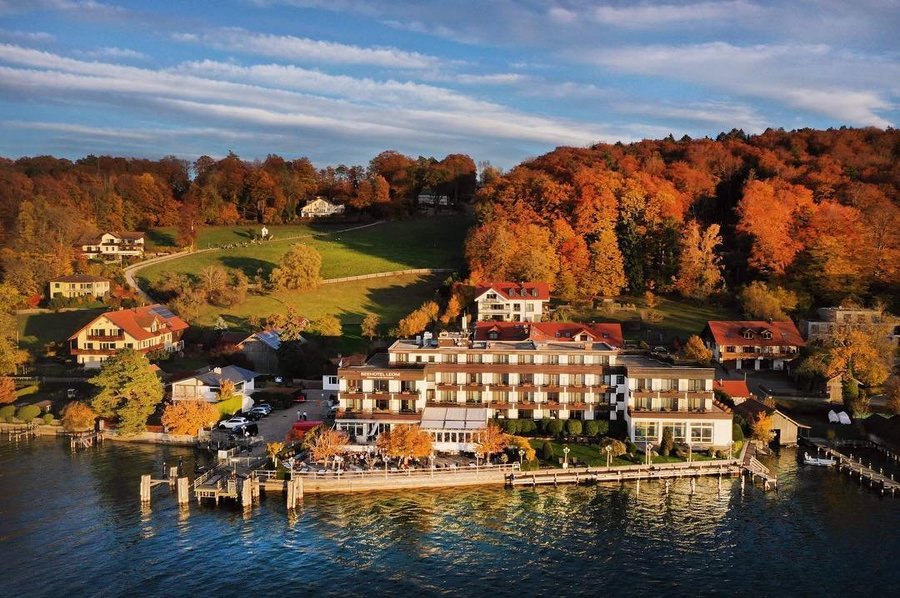 Elegantes Hotels Am Starnberger See Mit Seezugang Ebenbild