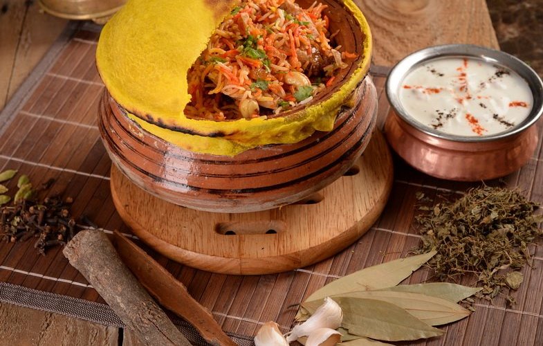 حيدرابادي برياني الدجاج Chicken Hydrabadi Biryani
