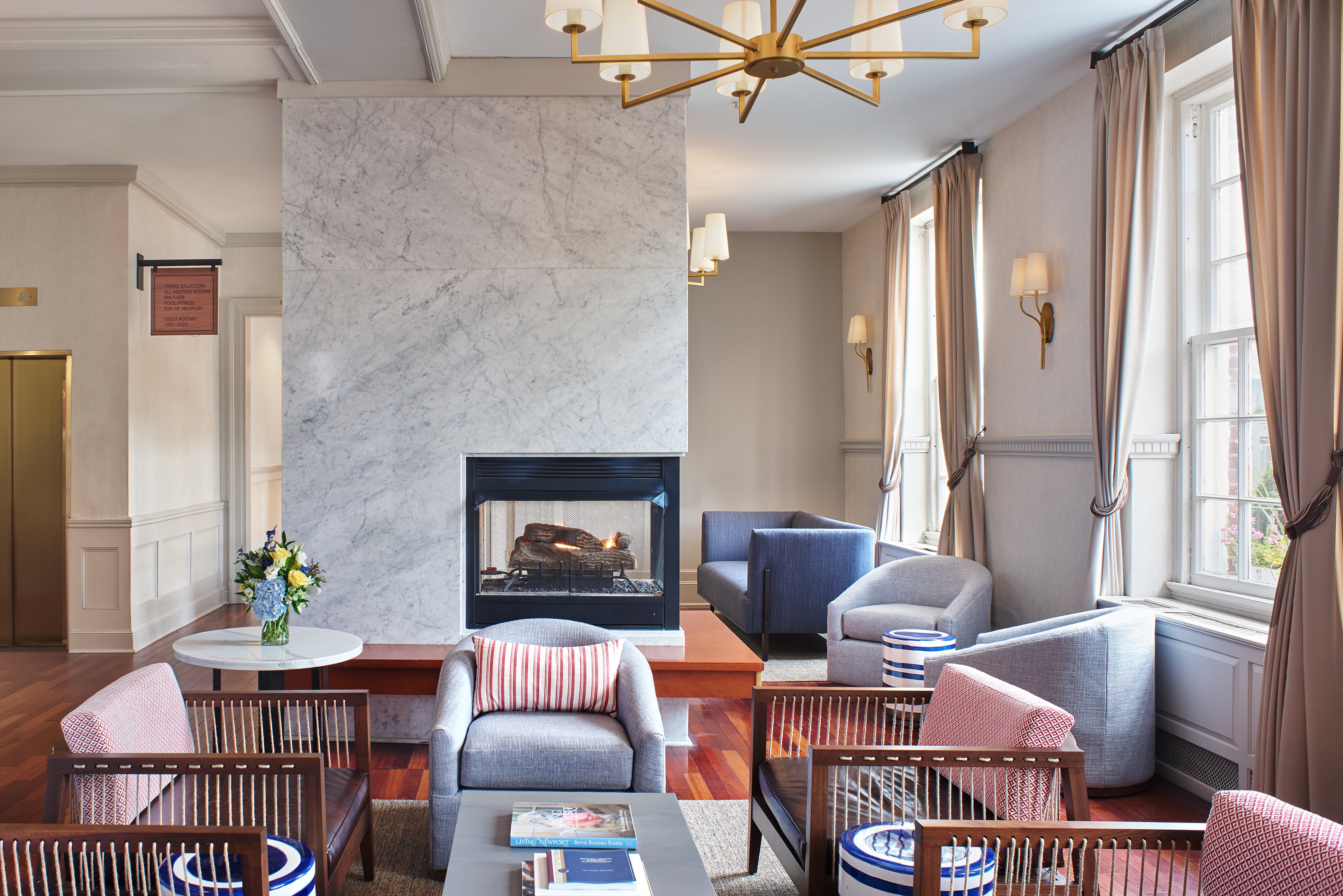 Hotel Viking Bar or Lounge Pictures Reviews Tripadvisor