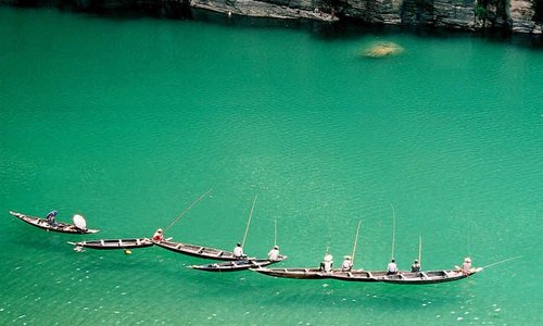 #umngotriver #dawki #meghalaya #india  Discover one of the cleanest and beautiful #rivers of #india