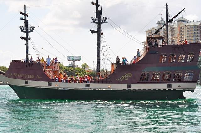 pirate ship cruise in destin florida
