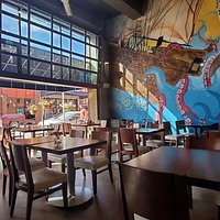 Luke Wholey's Wild Alaskan Grille