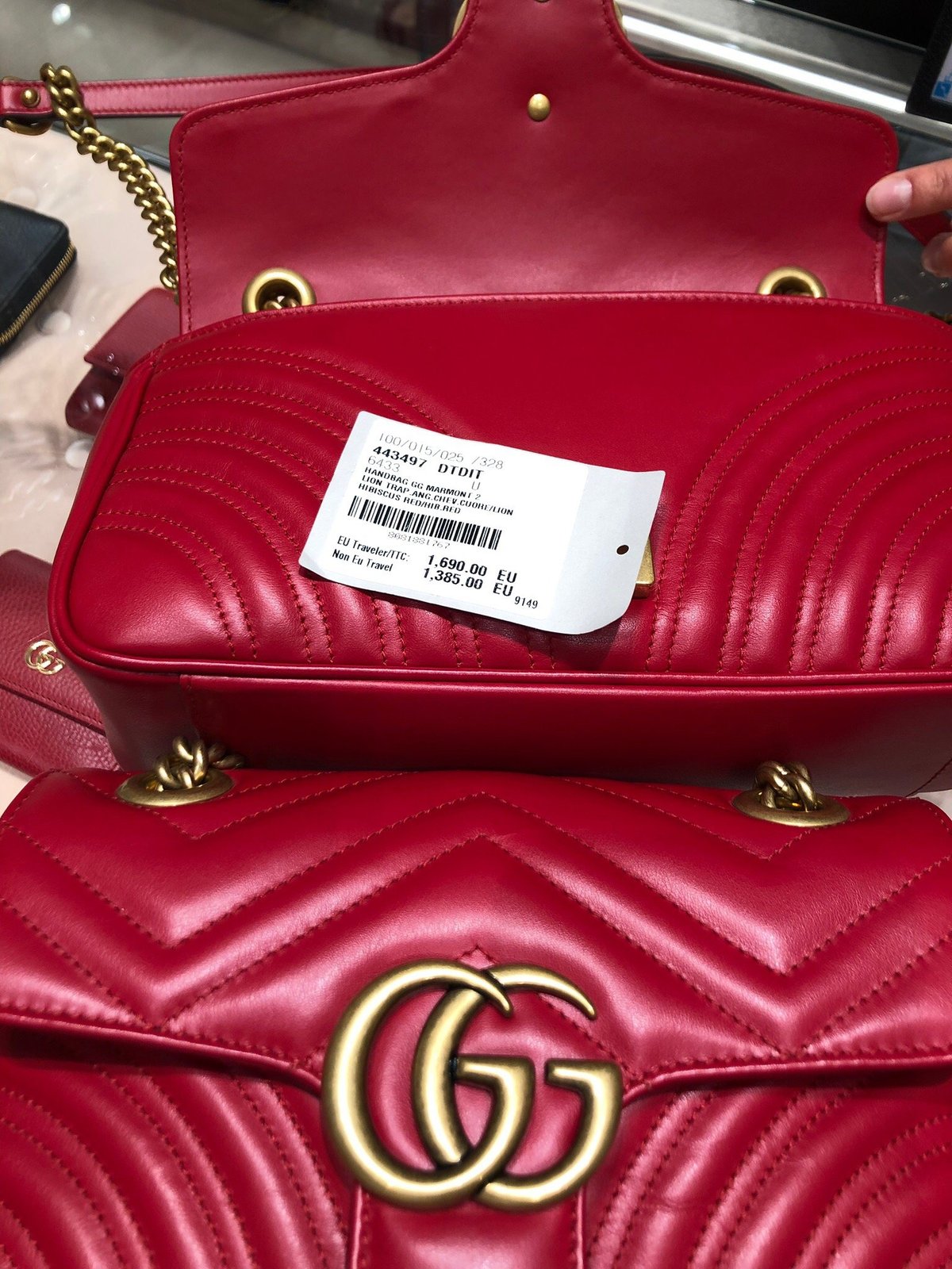 Sem crescimento econômico, ricos do Brasil 'apertam' seus cintos Gucci -  InfoMoney