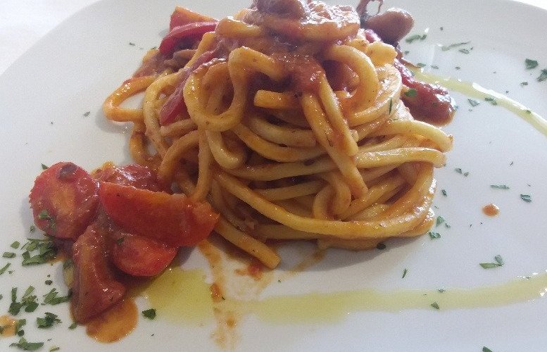 spaghettoni ai polipetti veramente ottimo primo piatto