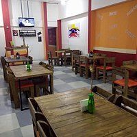 Nuestro Local, amplio y acogedor. Los esperamos.