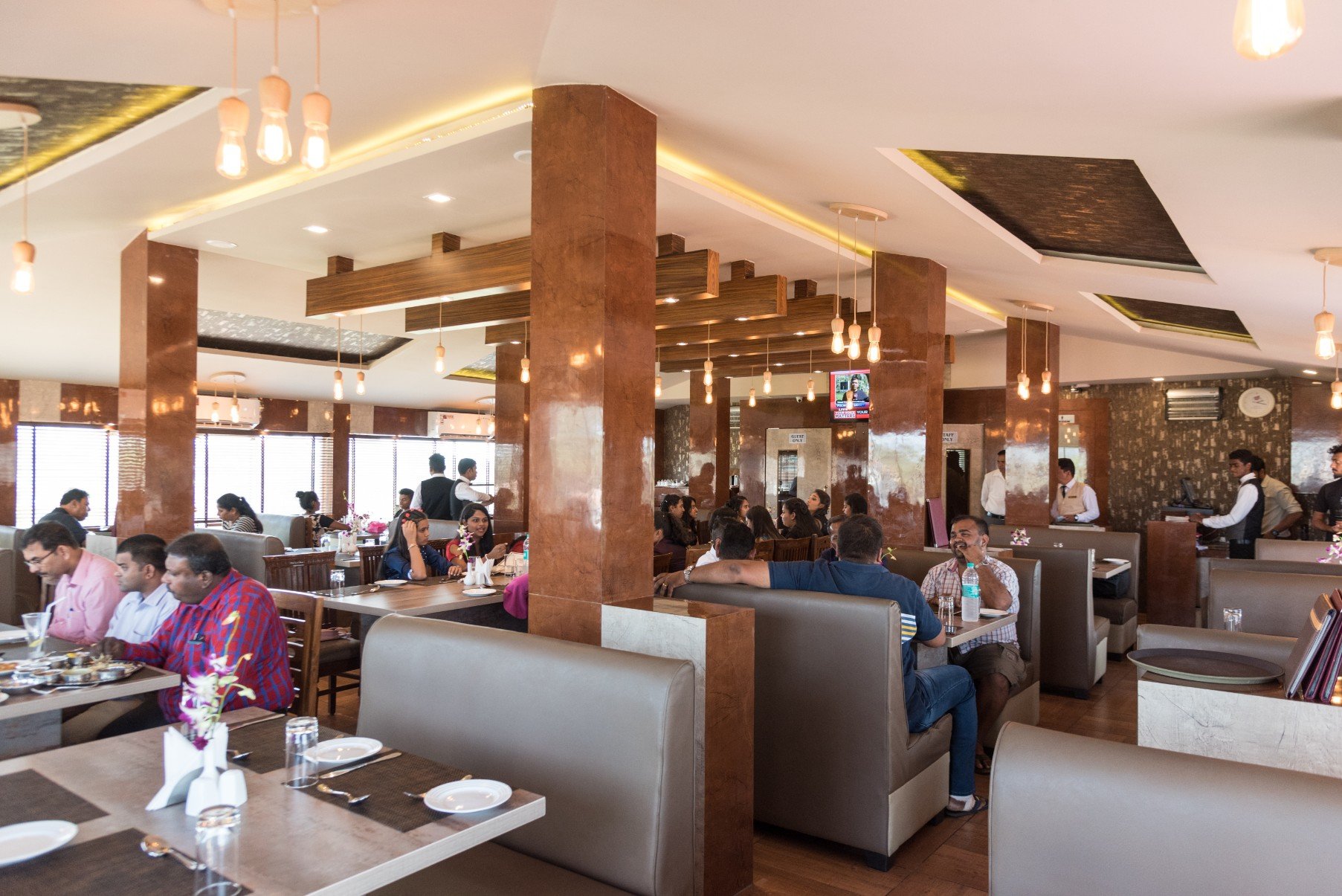 Skyview restaurant discount