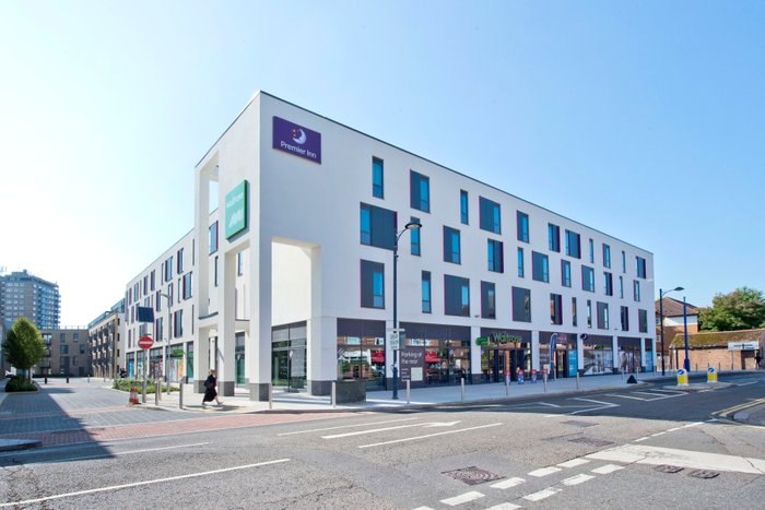 PREMIER INN ADDLESTONE HOTEL - Updated 2024 Reviews, Photos & Prices