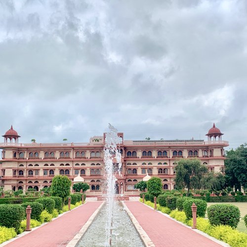 Umaid Palace - An Organic Retreat | Luxury Resort Near Jaipur | Heritage Wedding Resorts Near Jaipur | image