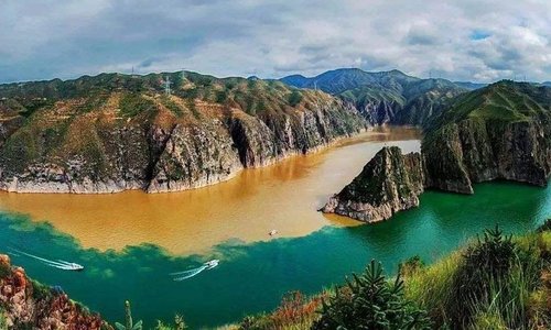 yinchuan private day tour to qingtongxia yellow river canyon and