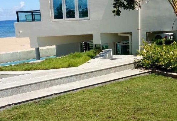 THE LUXURY BEACH HOUSE        For day rendal   *) 6 sea view master bedrooms  *) sea view swimming pool  *) first floor loun  *) Ac hall  *) smart kitchen  *) indoor games  *) direct beach acc  *)  you can see the sun raise   *) see fantastic beachview  Contact :-                Selva - 9095885217
