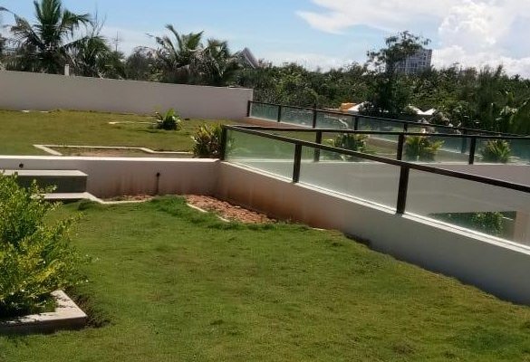 THE LUXURY BEACH HOUSE        For day rendal   *) 6 sea view master bedrooms  *) sea view swimming pool  *) first floor loun  *) Ac hall  *) smart kitchen  *) indoor games  *) direct beach acc  *)  you can see the sun raise   *) see fantastic beachview  Contact :-                Selva - 9095885217