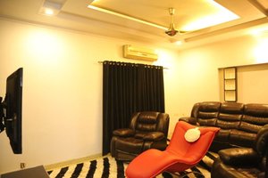 Business Centre & Event Rooms