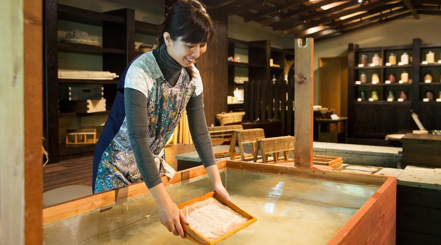 KAI Activities：papermaking