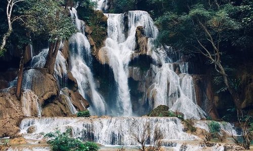 Kuang Si waterfall