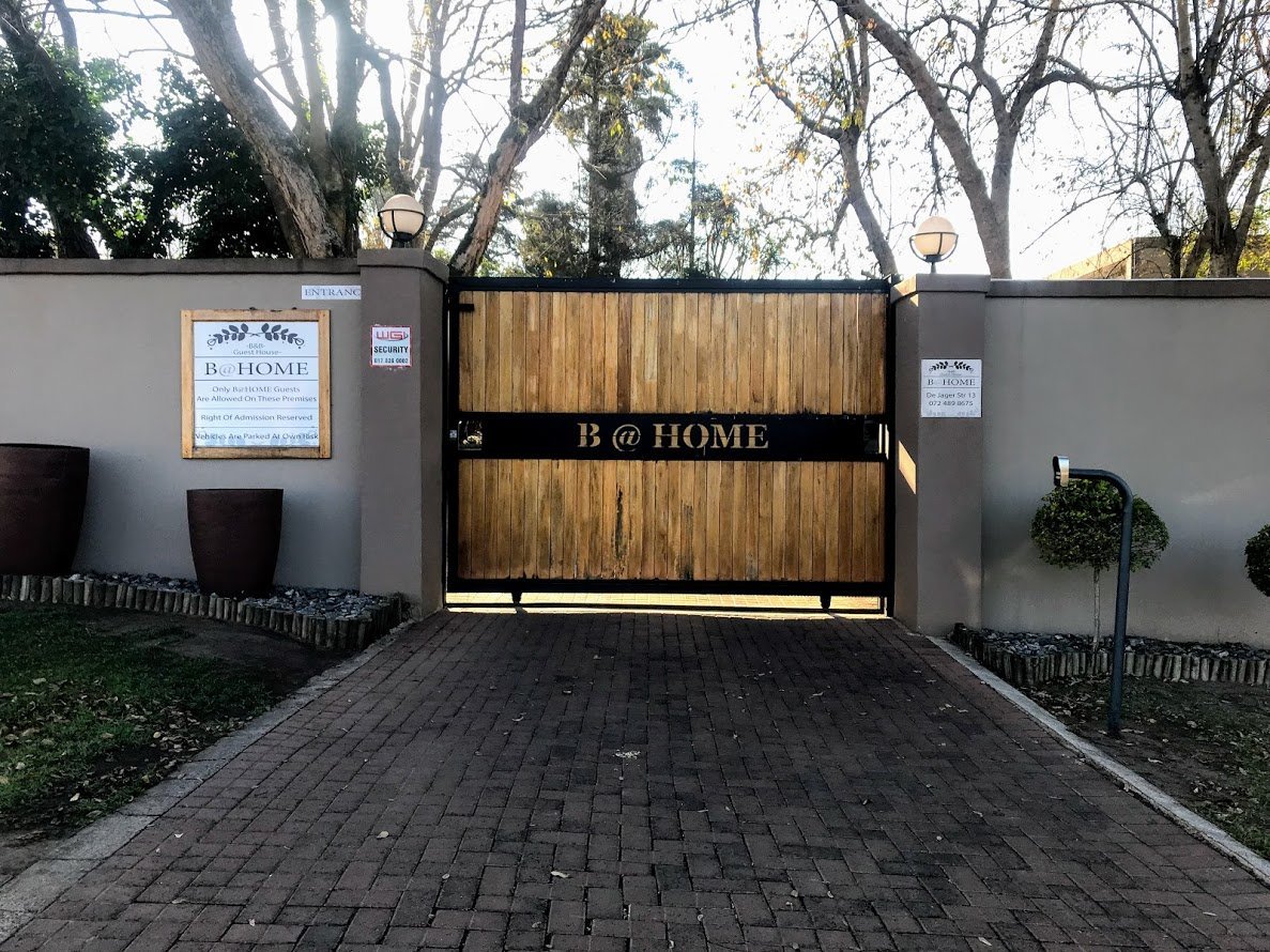 B@HOME GUEST HOUSE - Updated 2024 Prices & Reviews (Piet Retief, South ...