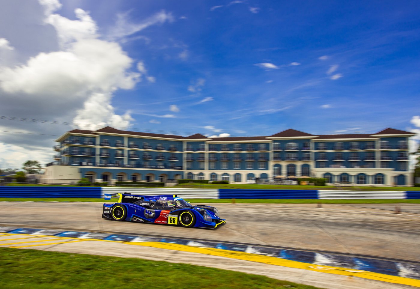 SEVEN SEBRING RACEWAY HOTEL (Sebring, FL) Otel Yorumları ve Fiyat