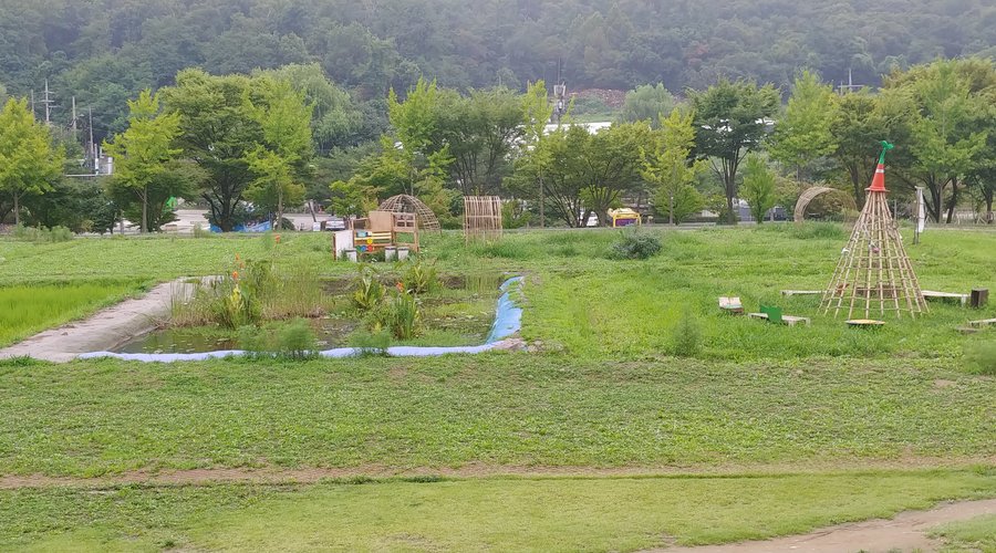 생물학습자료 재배단지
(Biological Learning Materials in Cultivation Area)