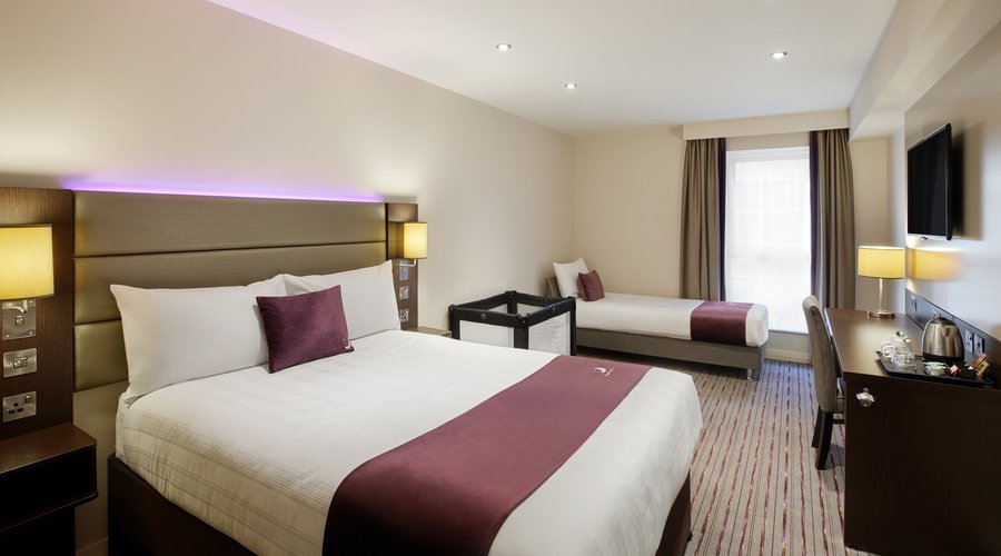 Premier Inn family room