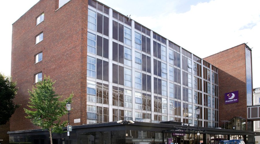 London Kensington (Earl's Court) exterior