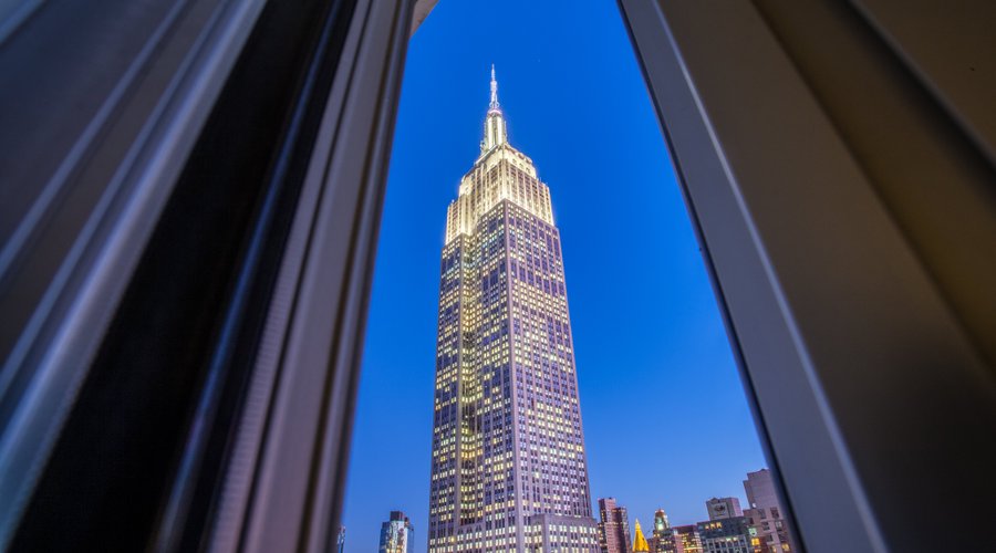 Book our Empire State Building view rooms for a stellar view of NYC's most iconic building!