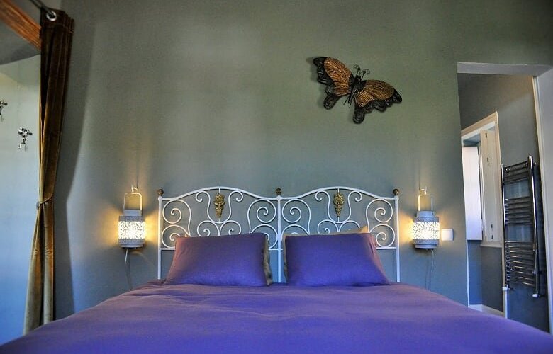 Prince bedroom with en-suite bathroom and private balcony to enjoy the paradise of Caldas de Monchique