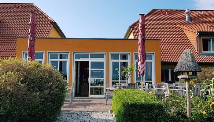 Vy mot frukost och restaurangen delen
