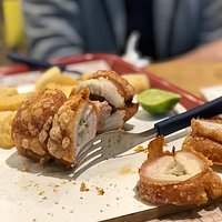 O legítimo rocambole de torresmo