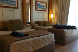 Room & Suite