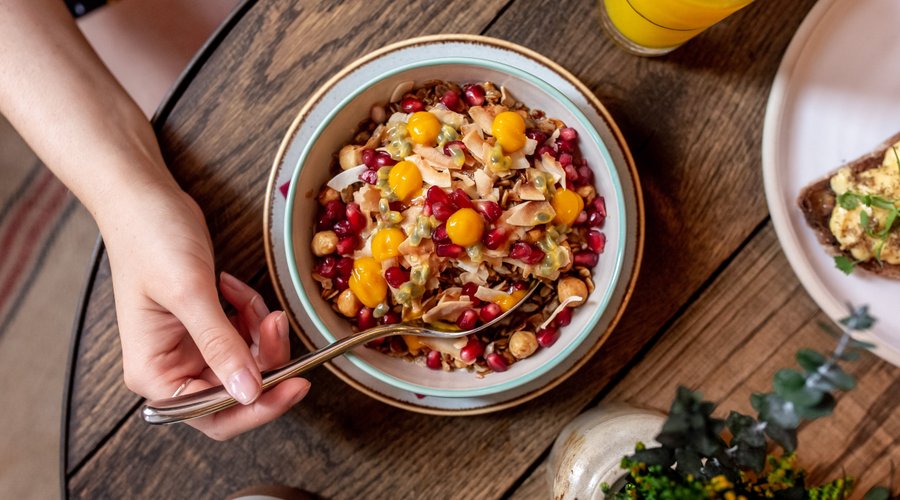Granola at Cambridge Street