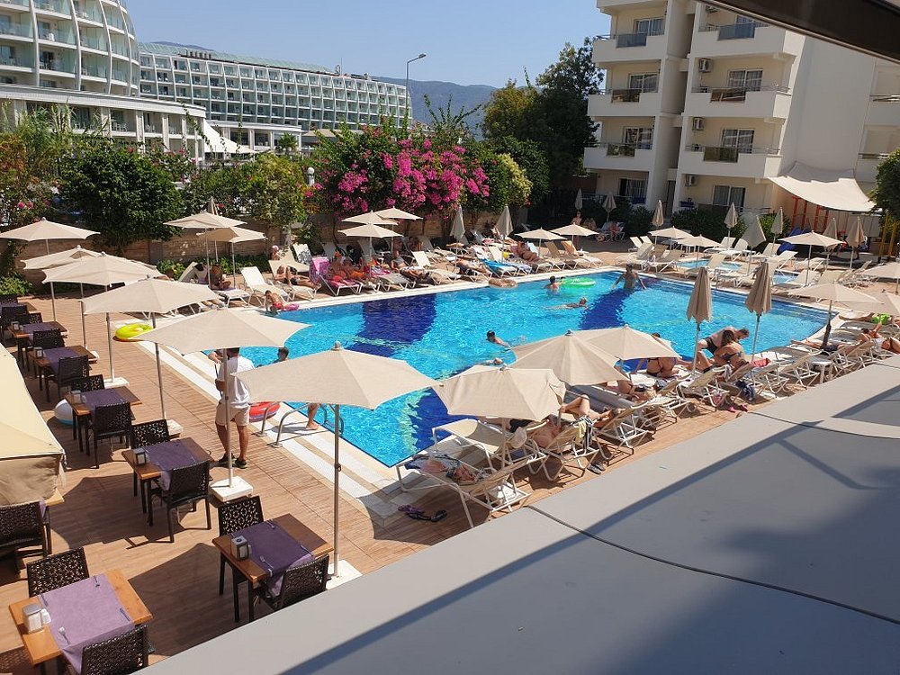 Отель престиж гарден 4 мармарис. Prestige Hotel Apart Мармарис. Grand ideal Premium Marmaris. Отель Prestige Garden Hotel 4. Motto Premium Marmaris 4*+.