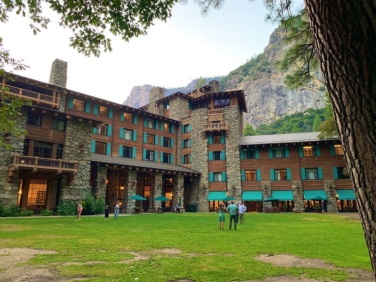 The Ahwahnee, hotel in Yosemite National Park