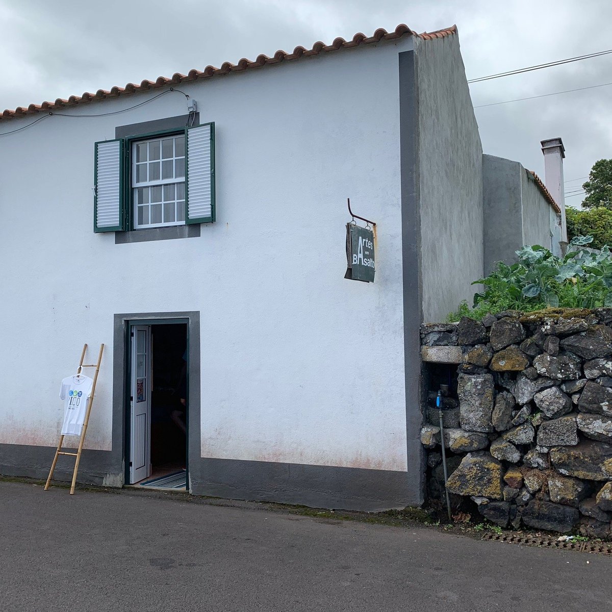 ARTES EM BASALTO (Sao Roque do Pico) - All You Need to Know BEFORE You Go