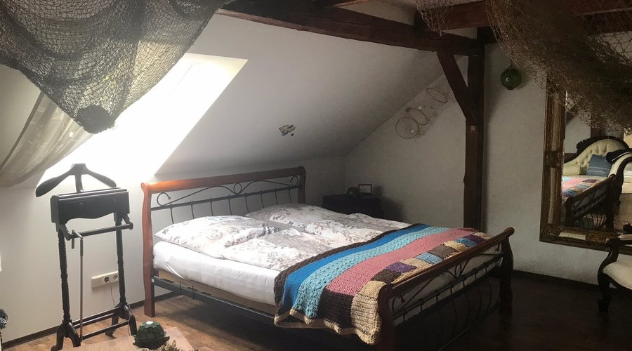 Marchenpension Rotkappchen und der Wolf