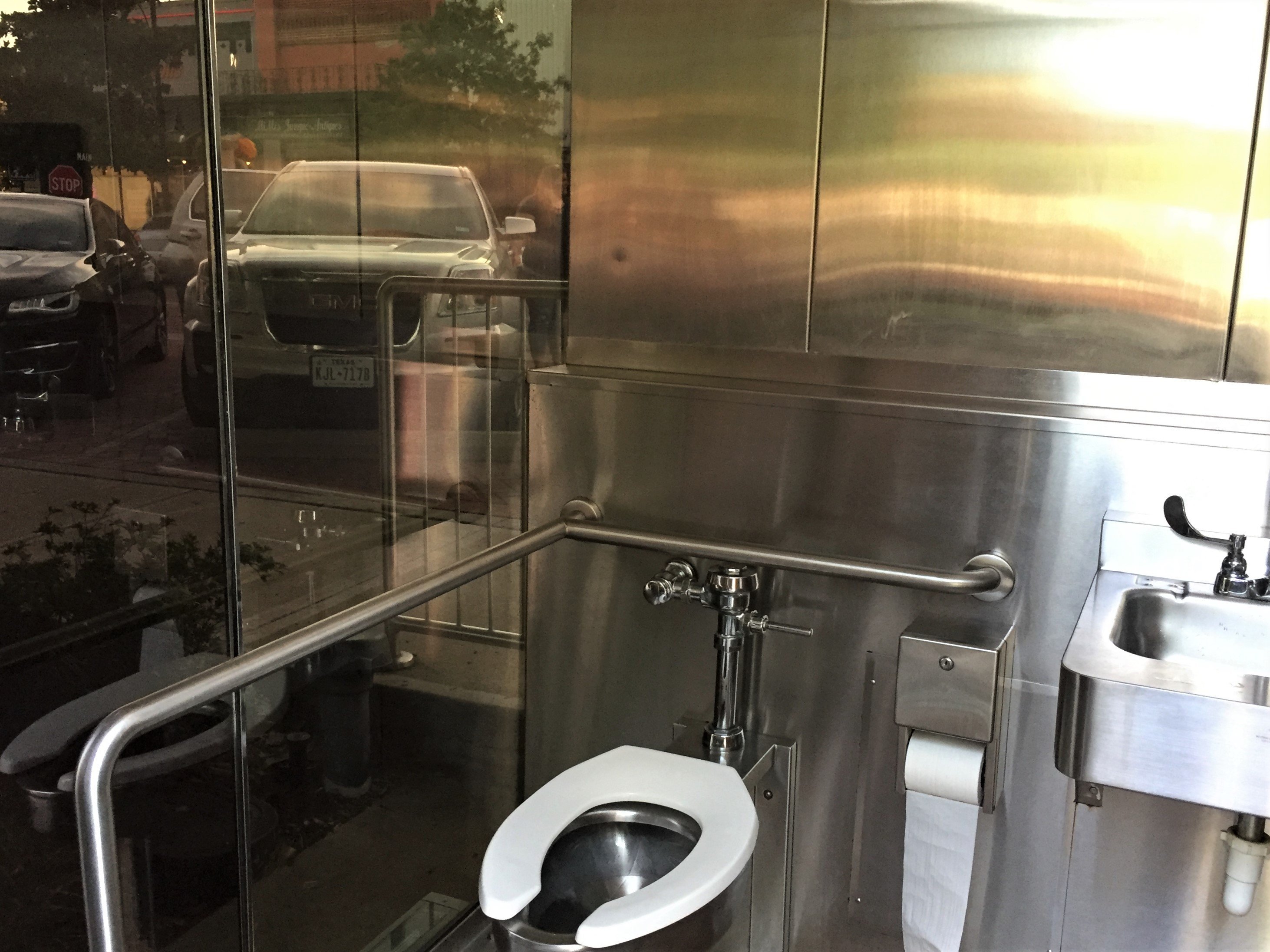 Glass Restrooms (Sulphur Springs) - All You Need To Know BEFORE You Go