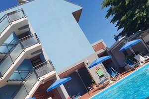 Piscina e spiaggia