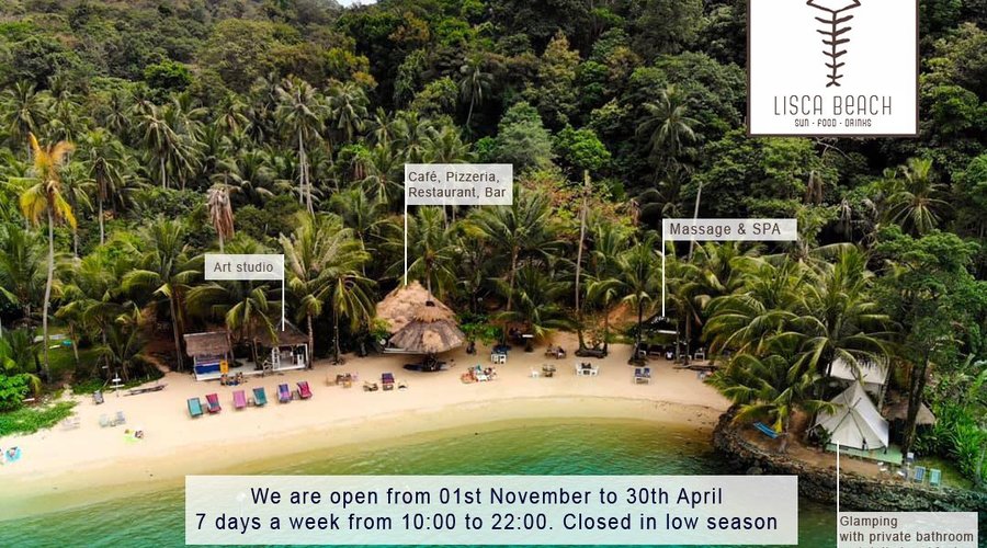 Lisca Beach is a well known Italian /Thai beach restaurant, pizzeria, café, bar, massage, glamping and art studio located in Koh Chang National Park near Bailan village. It is a real tropical getaway.